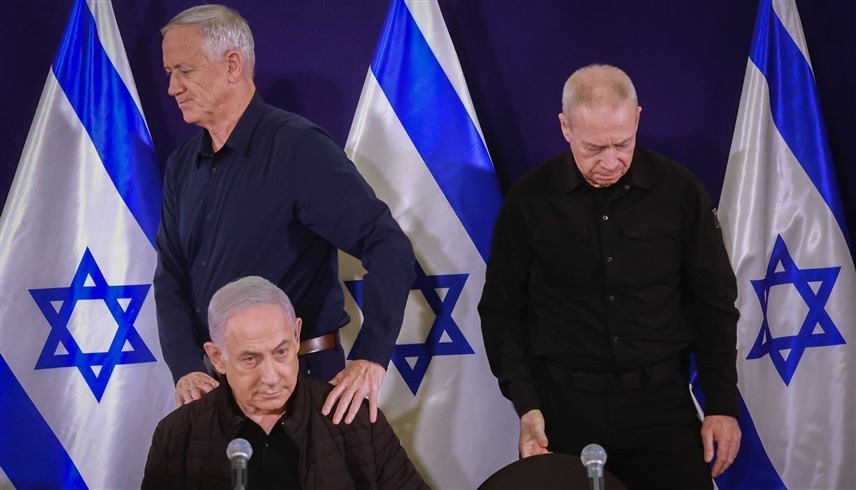رئيس الوزراء الإسرائيلي ينيامين نتانياهو ووزير الدفاع يؤاف غلانت والوزير بيني غانتس (إكس) 
