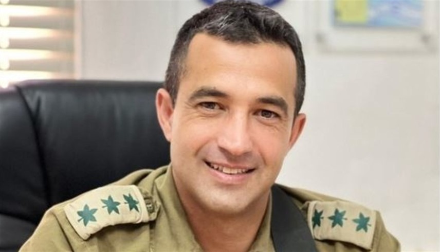 قائد اللواء الجنوبي لفرقة غزة العقيد عساف حمامي (مكان)