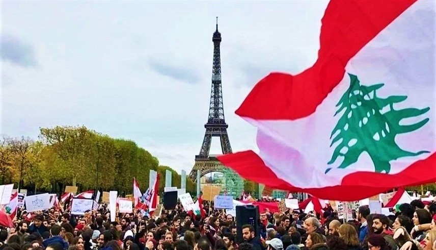 لبنانيون يتظاهرون في باريس (أرشيف)