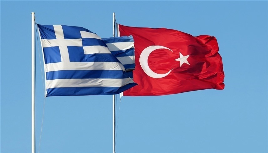 علما تركيا واليونان (أرشيف)