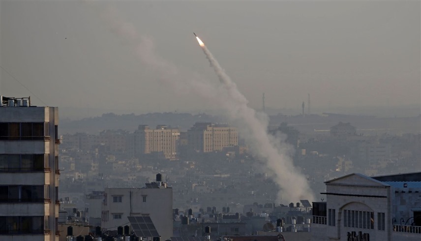 إطلاق قذيفة من قطاع غزة على إسرائيل (أرشيف)