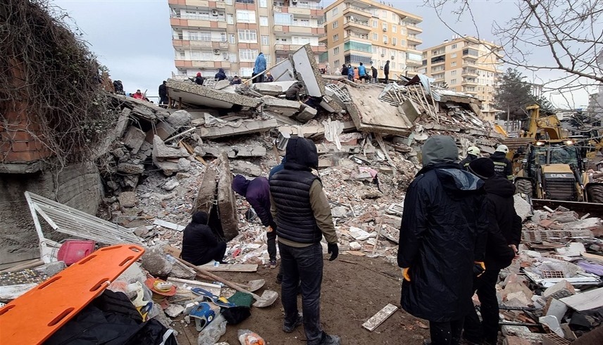 أثار الدمار  الذي خلفه الزلزال المدمر في تركيا (أرشيف)