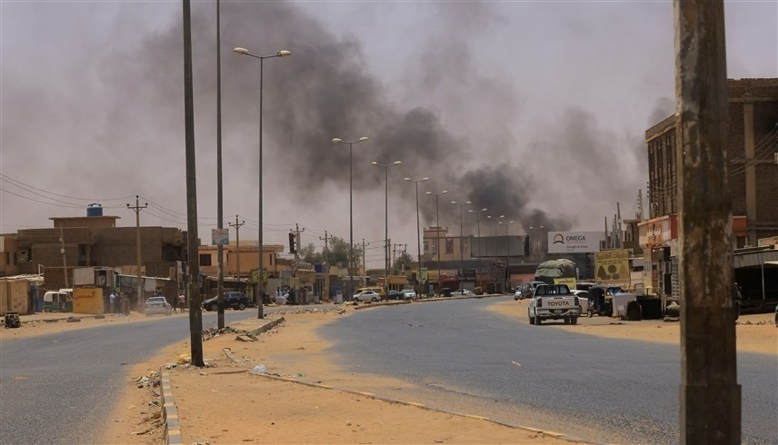تصاعد الاشتباكات في مدينة أم درمان السودانية (رويترز)