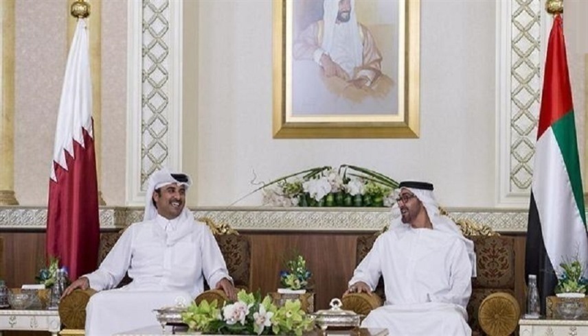 رئيس الدولة الشيخ محمد بن زايد آل نهيان وأمير قطر الشيخ تميم بن حمد آل ثاني (أرشيف)