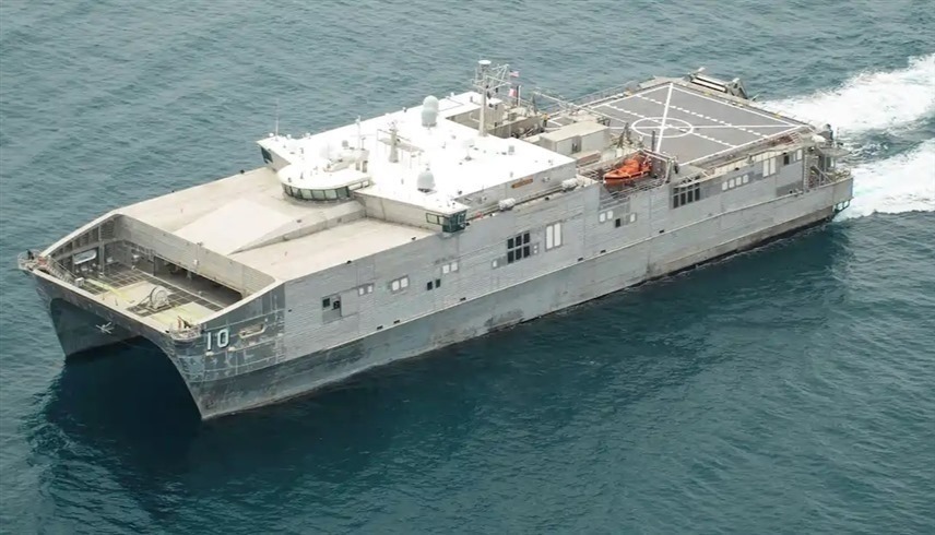السفينة يو.إس.إن.إس برونزويك (أرشيف)