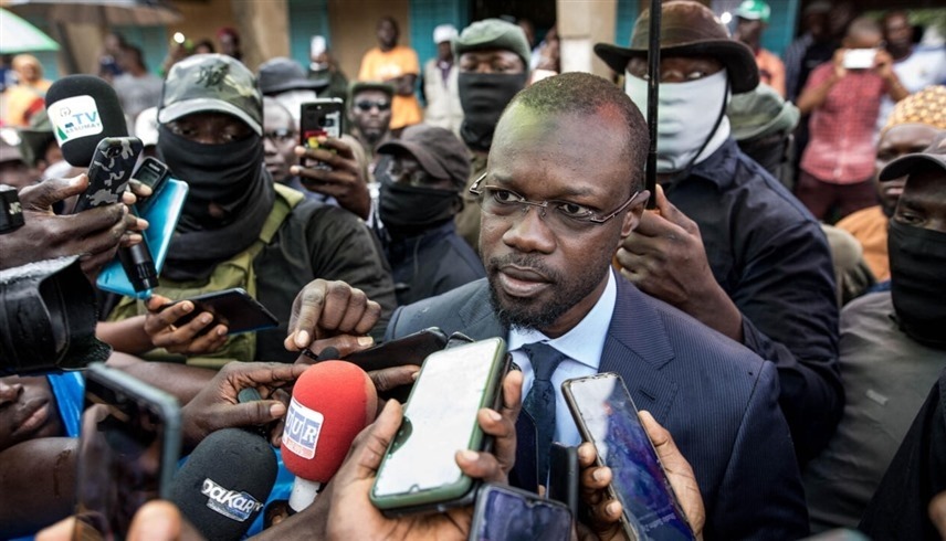 المعارض السنغالي رئيس حزب "باستيف لي باتريوت" عثمان سونكو (تويتر)
