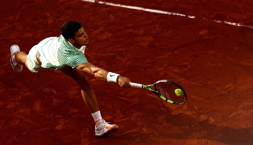 لاعب التنس الإسباني كارلوس ألكاراز (رويترز)