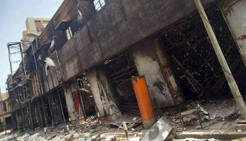 مبانٍ متضررة من الاشتباكات المتواصلة في الخرطوم (تويتر)