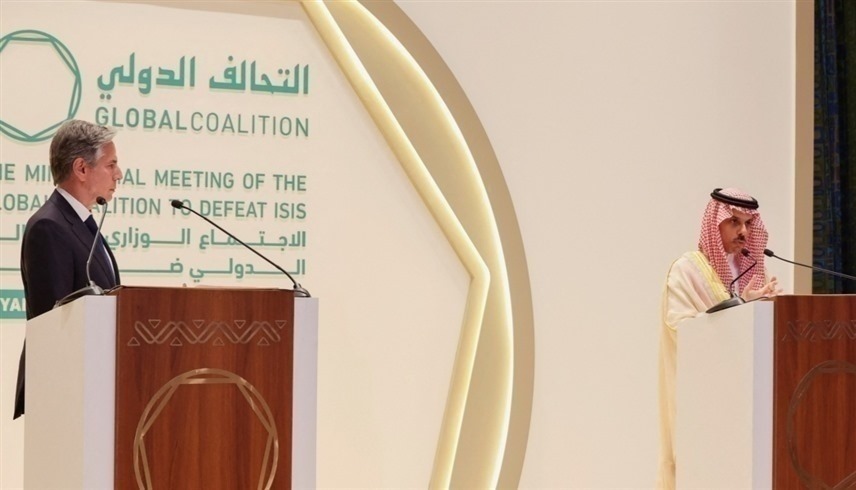 وزيرا الخارجية السعودي الأمير فيصل بن فرحان والأمريكي أنتوني بلينكن في مؤتمرهما الصحافي في الرياض (رويترز)