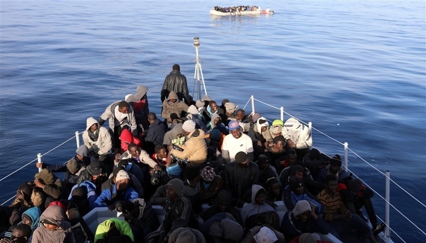 قارب مهاجرين في البحر الأبيض المتوسط (أرشيف)