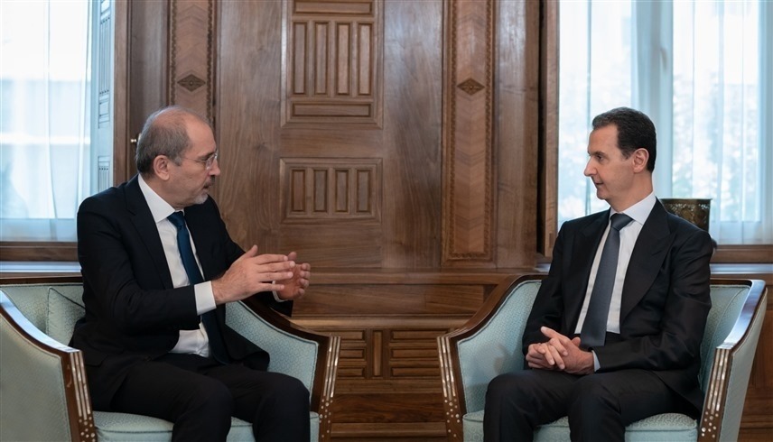 الرئيس السوري بشار الأسد ووزير الخارجية الأردني أيمن الصفدي (أرشيف)