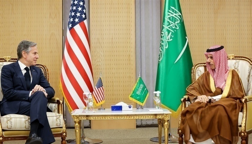 وزير الخارجية السعودي الأمير فيصل بن فرحان ونظيره الأمريكي أنتوني بلينكن في لقاء سابق (أ ف ب)