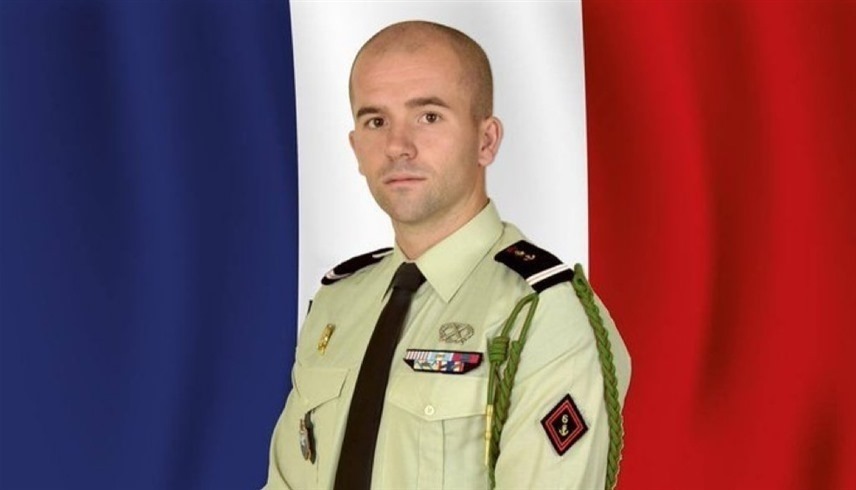 الجندي الفرنسي الذي قتل في العراق، نيكولا لاتورت (تويتر)