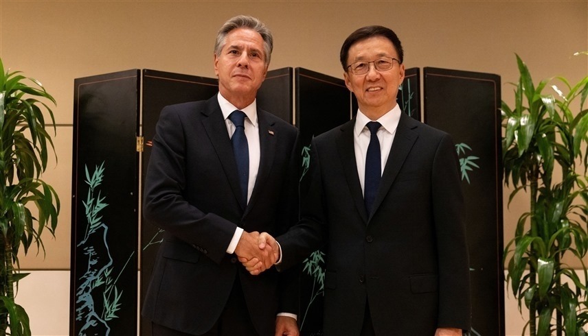 وزير الخارجية الأمريكية أنتوني بلينكن ونائب الرئيس الصيني هان جينغ (رويترز)