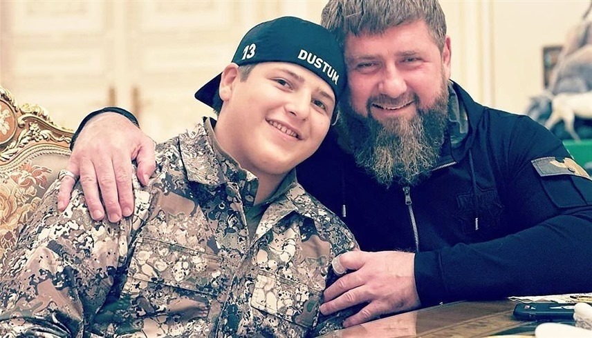 الرئيس الشيشاني رمضان قديروف وابنه آدم (إكس)