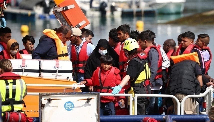 لاجئون لحظة وصولهم بريطانيا (أرشيف)