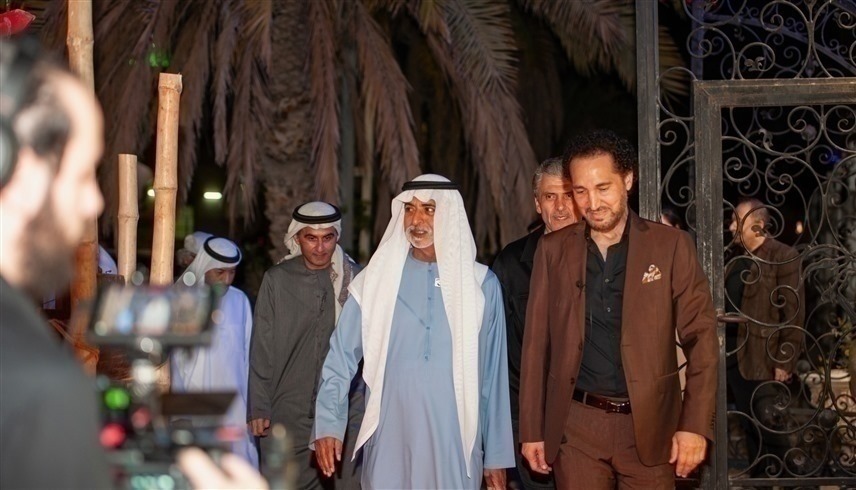 نهيان بن مبارك يفتتح معرض نصير شمة بحضور الدكتور علي بن تميم ( من المصدر)
