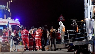 مقتل 5 أشخاص بانقلاب زورق مهاجرين قبالة سواحل صقلية