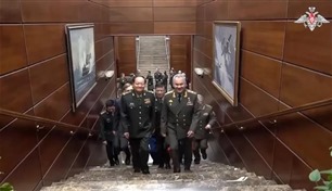للمرة الثانية.. وزير الدفاع الروسي يجتمع مع مسؤول عسكري صيني كبير 