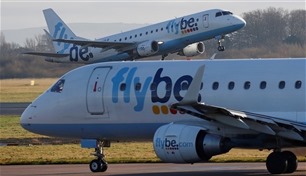 شركة الطيران البريطانية "فلايبي" توقف خدماتها بعد إفلاسها
