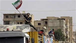 مقتل 7 باستهداف قافلة إيرانية في البوكمال