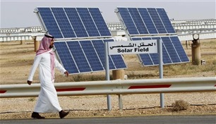 السعودية تعتزم استثمار 266 مليار دولار في الطاقة النظيفة