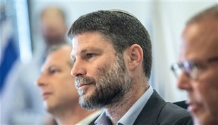 "وزير الأزمات" يحاصر إسرائيل بالإدانات