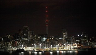 نيوزيلندا تحيي "ساعة الأرض" بإطفاء الأنوار