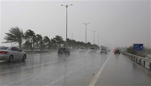 عواصف وأمطار ورياح...الإمارات في قبضة "السرايات"حتى منتصف مايو