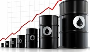 أسعار النفط العالمية تواصل الارتفاع 