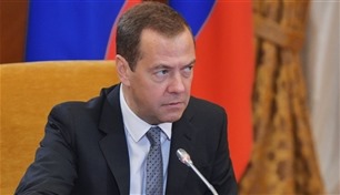 ميدفيديف: تسليح أوكرانيا يقرب "النهاية النووية للعالم"