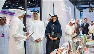 خالد بن محمد بن زايد يزور معرض أبوظبي الدولي للكتاب في دورته الـ32