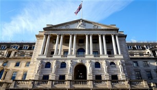 بريطانيا: توقعات باتجاه معدلات الفائدة نحو 6%