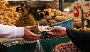 خبراء يضعون روشتة علاج فوضى الأسعار في الأسواق المصرية