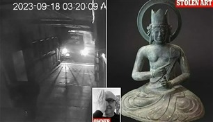 لحظة سرقة تمثال أثري  قيمته 1.5 مليون دولار من متحف