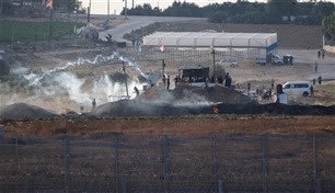غزة.. إسرائيل تحبط محاولة تسلل وتقصف مواقع لحماس لليوم الثالث