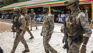 المجلس العسكري يؤجل الانتخابات الرئاسية في مالي