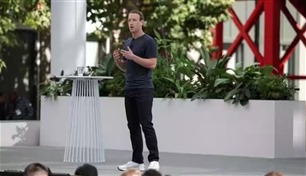 بينها نظارات البث على فيس بوك و"بوت".. زوكربيرغ يعرض منتجات جديدة تعمل بالذكاء الاصطناعي
