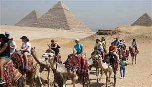 كيف تكون السياحة الحل السحري لأزمة الدولار في مصر؟