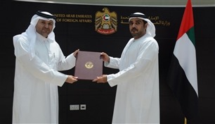 الخارجية تتسلم البراءة القنصلية لقنصل قطر في دبي 