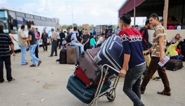 بعد نصيحة إسرائيل.. مصر تحذر من تهجير سكان غزة إلى سيناء