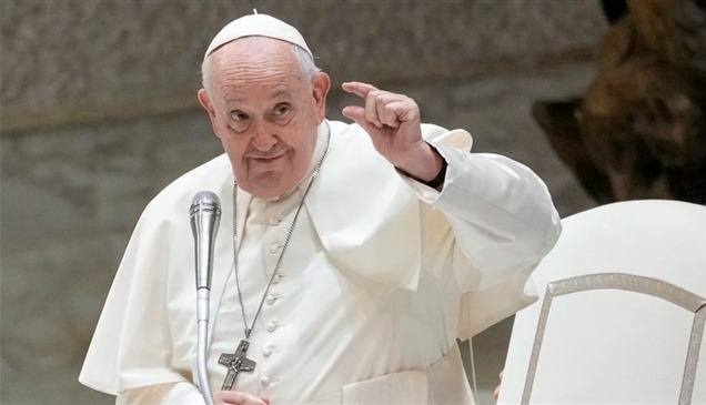 بابا الفاتيكان ينتقد المشككين في التغير المناخي ويطالب بتحرك عاجل