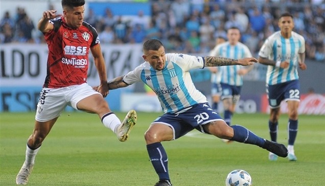 الدوري الأرجنتيني.. التعادل يحسم لقاء كوردوبا وراسينغ 