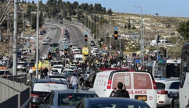 مقتل إسرائيليين اثنين في عملية دهس بالقدس
