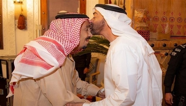 الملك سلمان وولي عهد السعودية يهنئان رئيس الدولة بعد التعيينات في الإمارات وأبوظبي