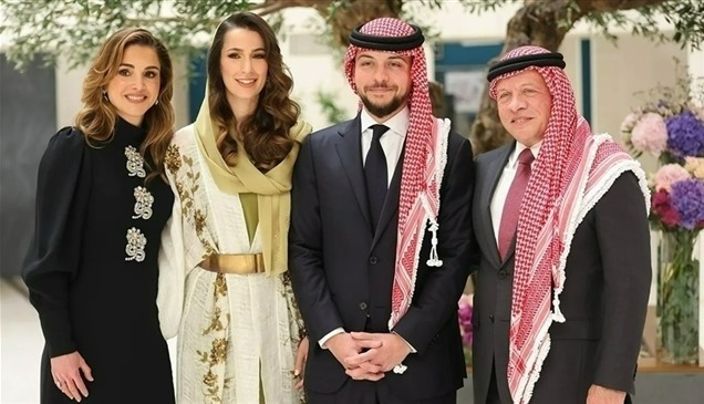 الملكة رانيا توثق استعدادات حفل حنّاء ولي العهد 
