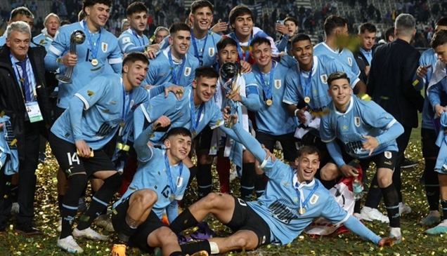 أوروغواي تتوج بلقب كأس العالم للشباب