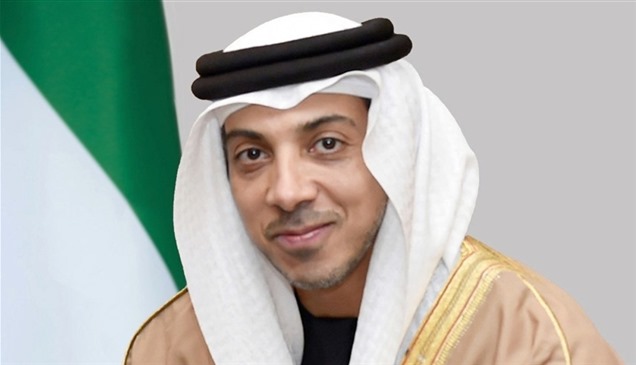 منصور بن زايد يعتمد البرنامج الرسمي لسباقات الخيل موسم 2023-2024