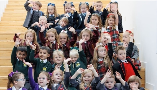 مدارس شمال اسكتلندا تستقبل 17 زوجاً من التوائم 