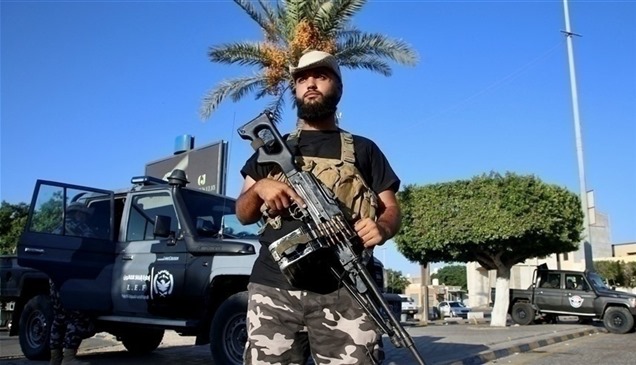 اشتباكات ليبيا.. صراع على النفوذ وتعطيل للانتخابات